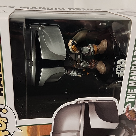 Funko Pop Star Wars The Mandalorian #585 Vinyl figurine - Collectible - Picture 9 of 16